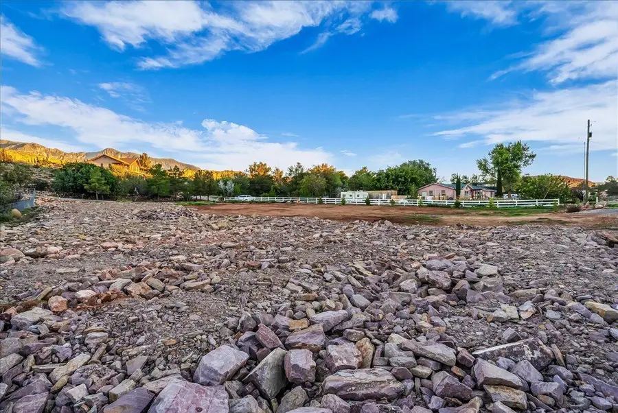 424 S Silver Valley Rd, Leeds, UT 84746 - #3