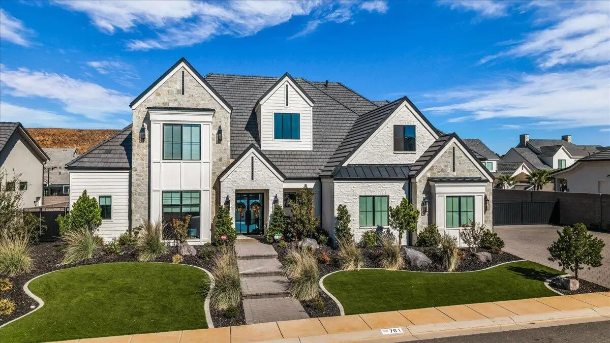 761 E Queensridge Dr, Washington, UT 84780 - #1