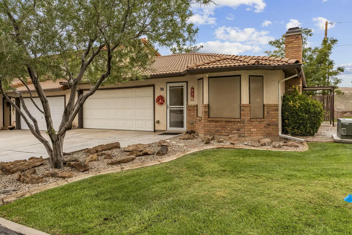 1050 E Brigham Rd #30, Saint George, UT 84790 - #1