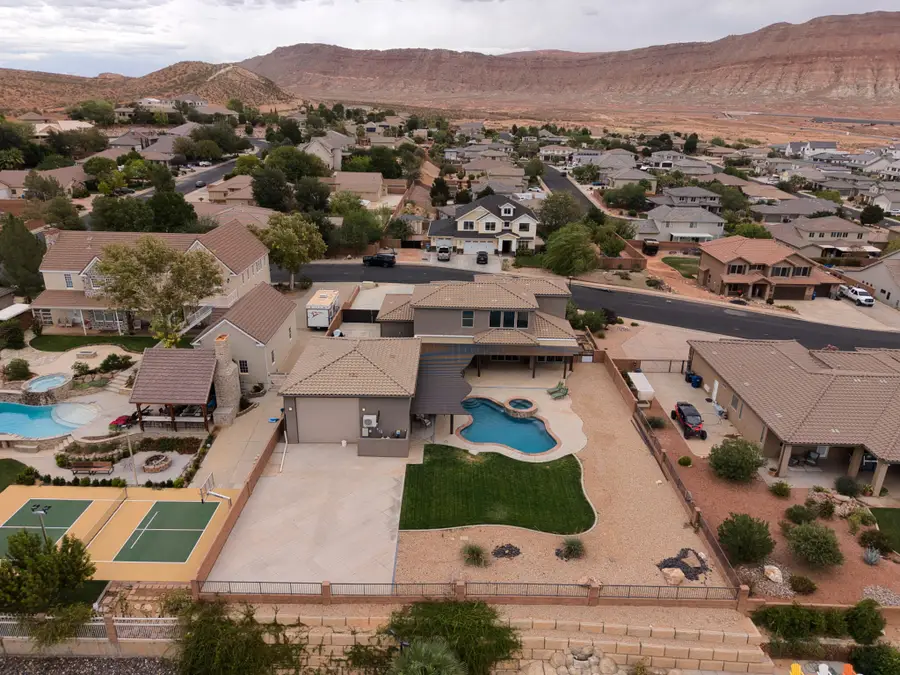 3240 S Noble Dr, Washington, UT 84780 - #2