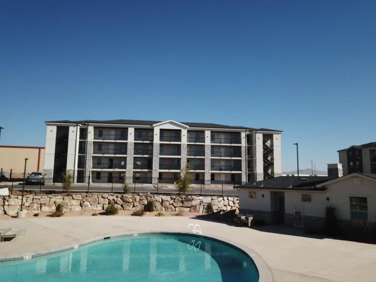 290 N Lone Rock #206, Hurricane, UT 84737 - #1