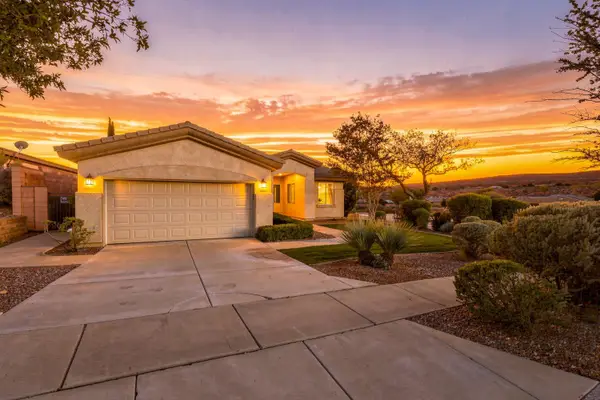 2005 N Rocky Slope Cir, Washington, UT 84780