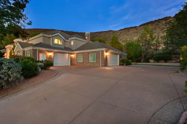 987 W Shadow Point Dr, St George, UT 84770