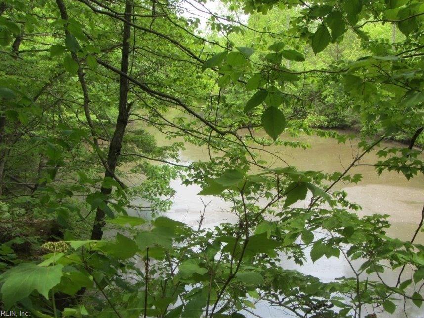 66+ac Woodcrest Heights, Danville, VA 24543 BHGRE