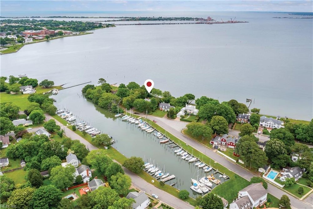 4412 Chesapeake Avenue, Hampton, VA 23669 BHGRE