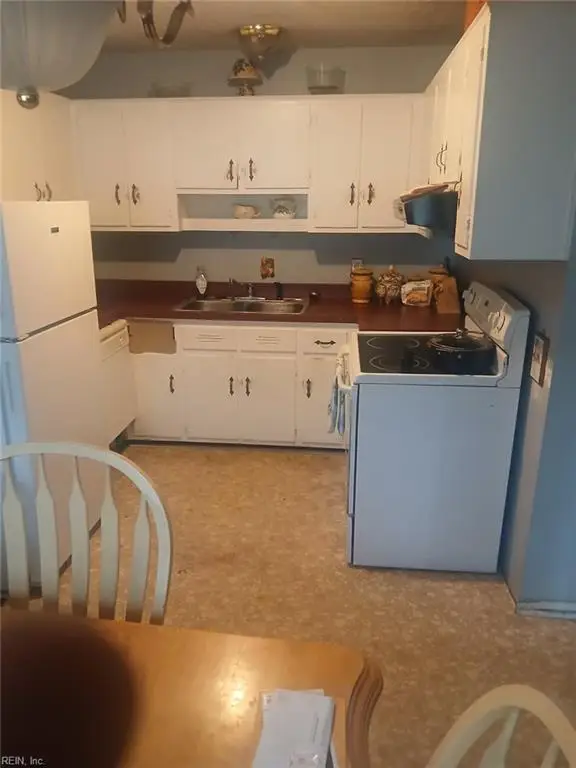 1016 Lyndon Circle, Newport News, VA 23605 - #2