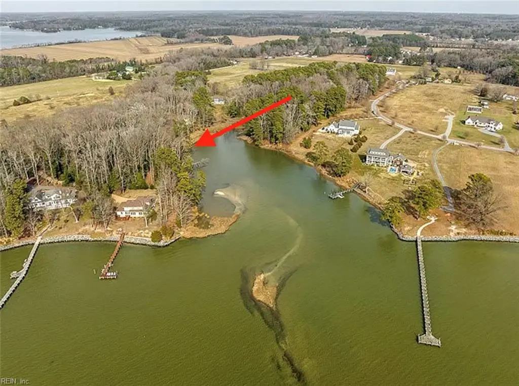 411 Cedar Pointe Drive, Weems, VA 22576 - Image #1