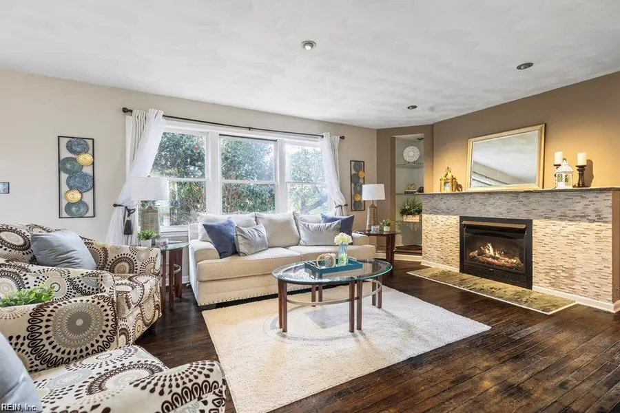 9566 8th Bay Street, Norfolk, VA 23518 - Image #3