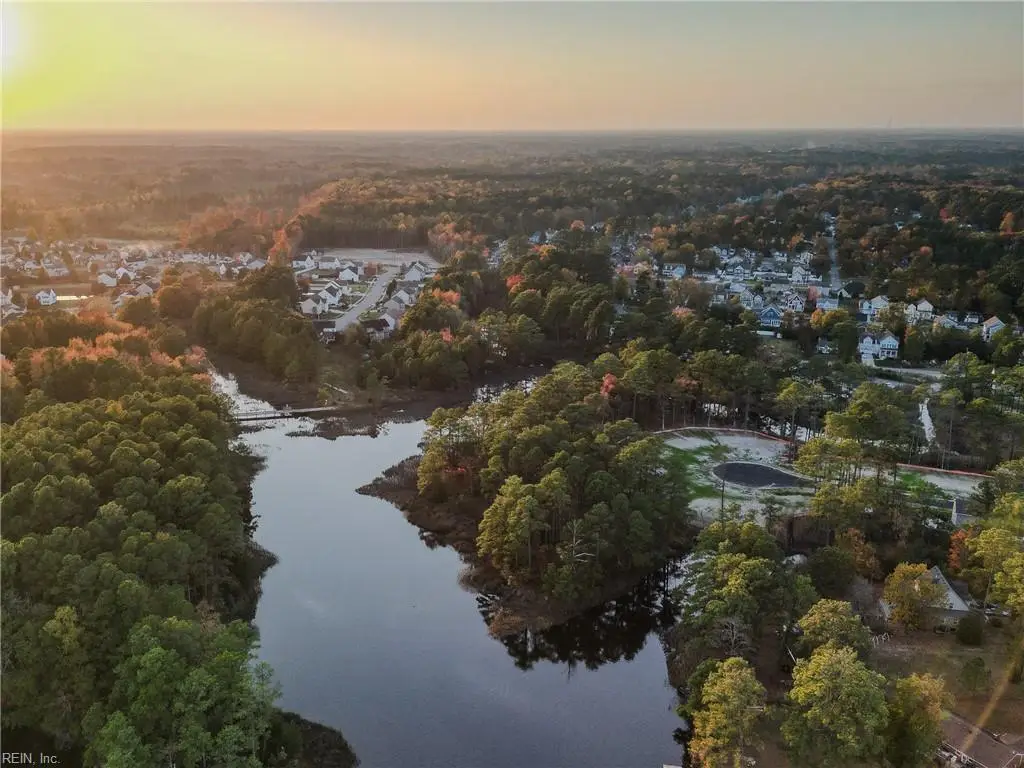 1918 Mccoy Rd, Chesapeake, VA 23323 - Image #1