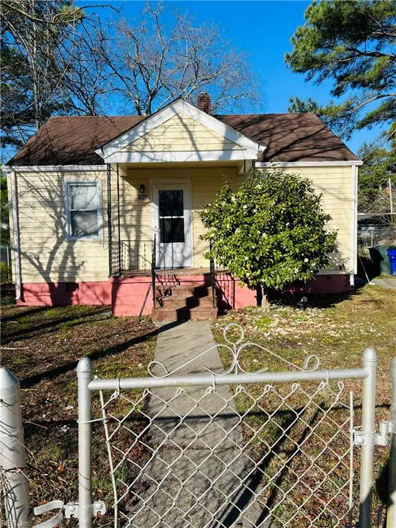 2735 Harrell Avenue, Norfolk, VA 23509 - Image #1