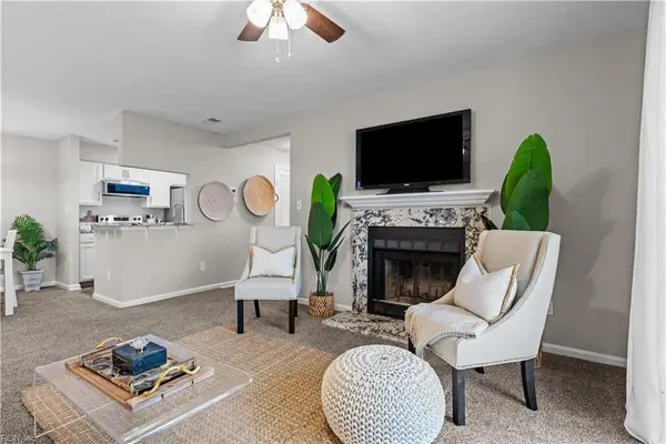 502 Thorncliff Drive #104, Newport News, VA 23608