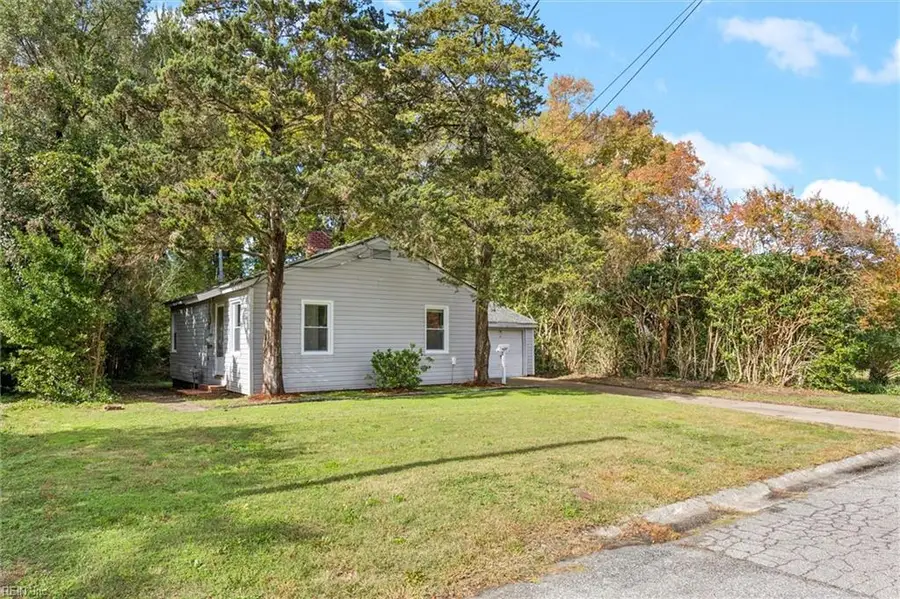 8227 Andrew Lane, Norfolk, VA 23505 - Image #2
