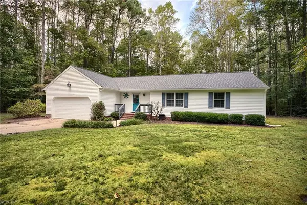 7095 Hunters Pointe Drive, Gloucester, VA 23061