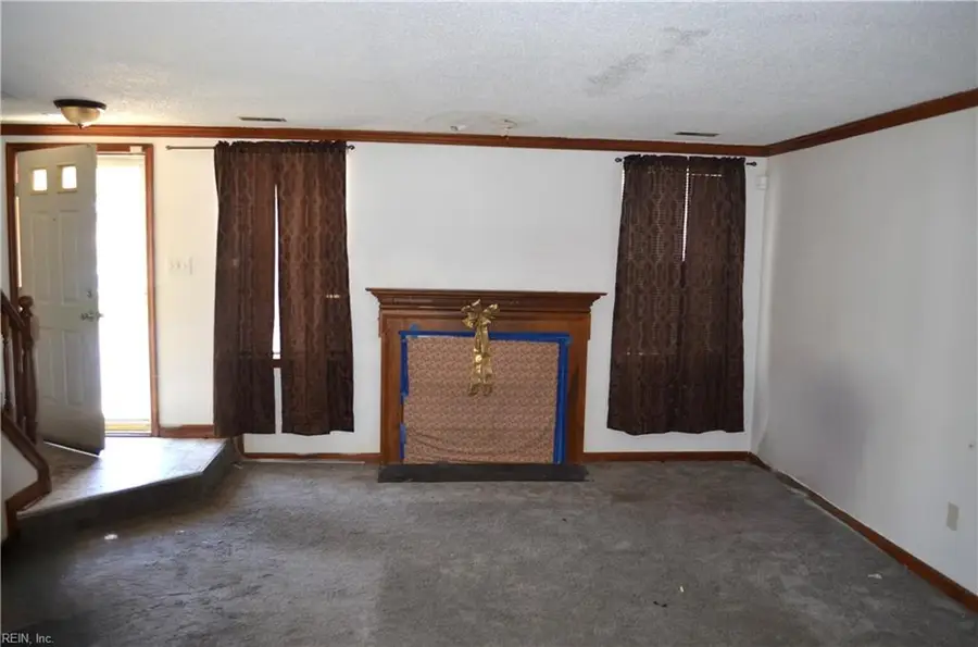 364 Rivers Ridge Circle, Newport News, VA 23608 - Image #3