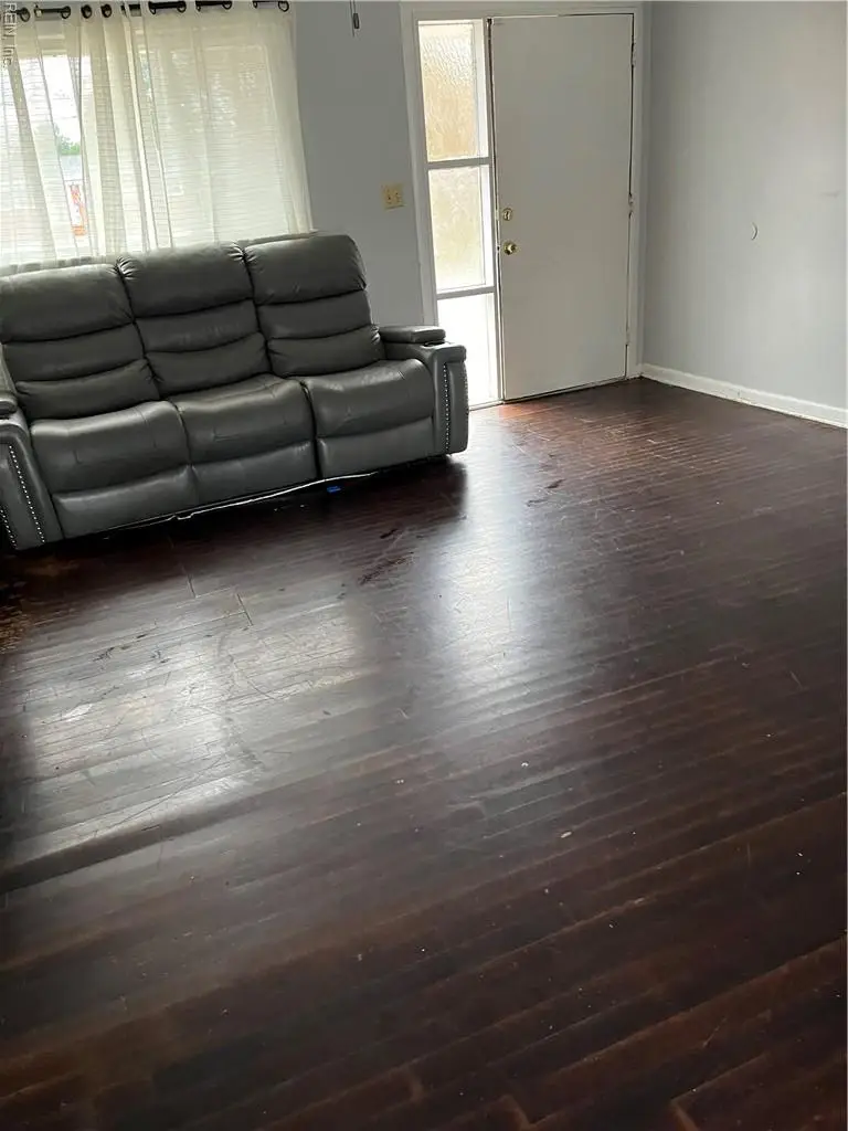 6 Gwynn Circle, Newport News, VA 23602 - Image #2