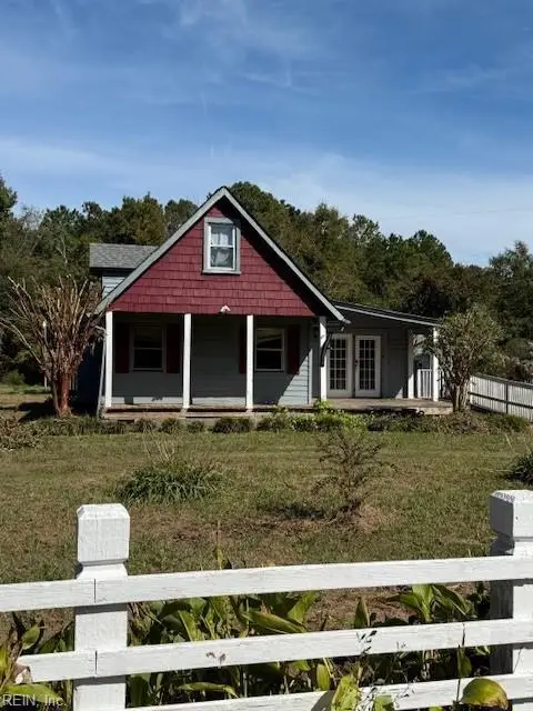 9571 Rowes Point Road, Hayes, VA 23072 - Image #1