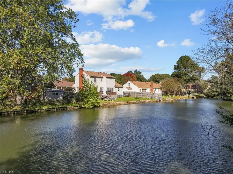 824 Cranston Drive, Chesapeake, VA 23320 - Image #3