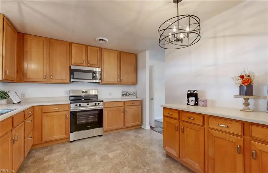 108 Waltham Street, Hampton, VA 23666 - #2