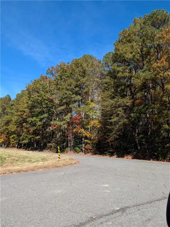 17 N George Washington Memoral Parkway, Gloucester, VA 23061 - Image #3