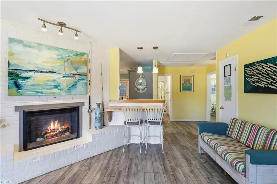 7709 Atlantic Avenue #A, Virginia Beach, VA 23451 - Image #3