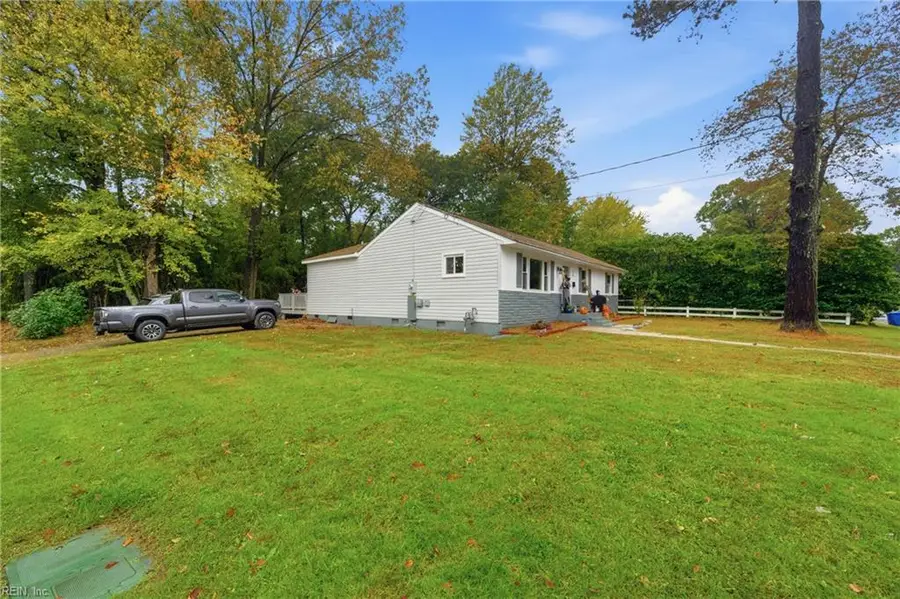 26 Woodhaven Road, Newport News, VA 23608 - Image #2