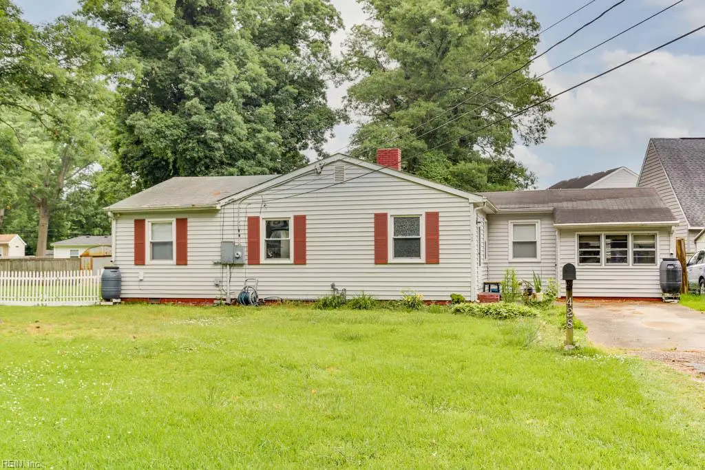 428 Macdonald Crescent, Norfolk, VA 23505 - Image #1