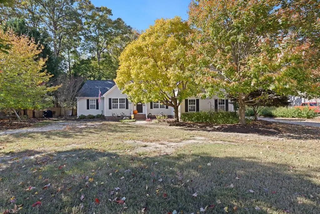 303 Nottingham Place, Smithfield, VA 23430 - Image #1