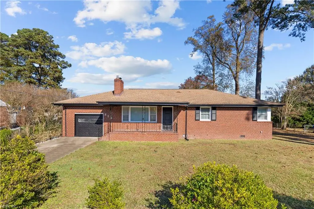 213 Mayflower Road, Portsmouth, VA 23701 - Image #1