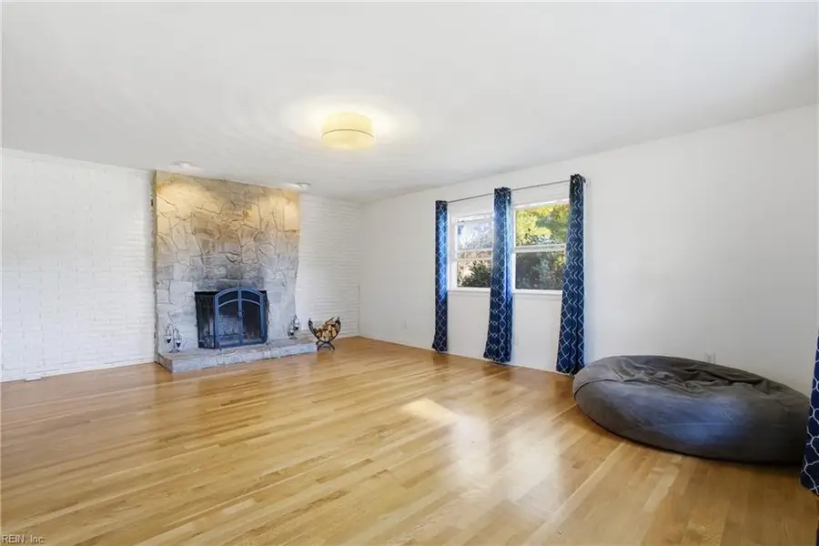 110 Patton Place, Chesapeake, VA 23320 - Image #3