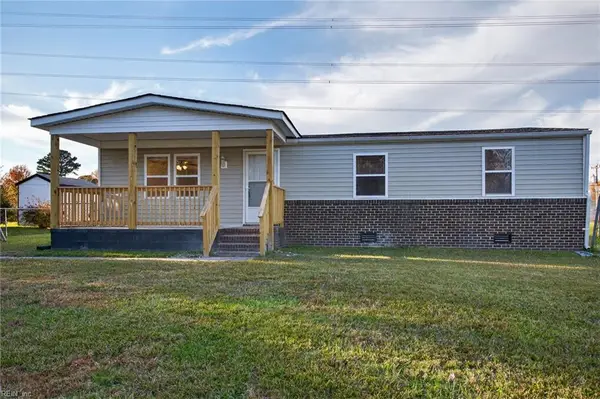 1302 Sierra Drive, Suffolk, VA 23434