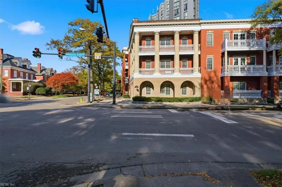 450 W Princess Anne Road #204, Norfolk, VA 23517 - Image #3