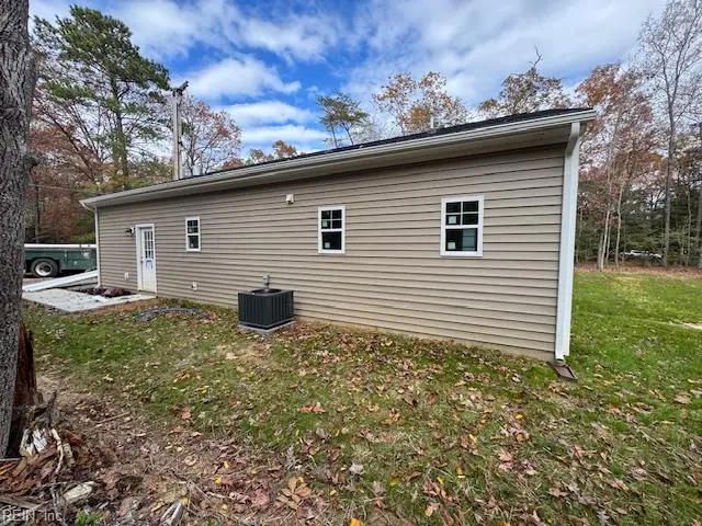 12401 Cedar Trail, Gloucester, VA 23061 - Image #2