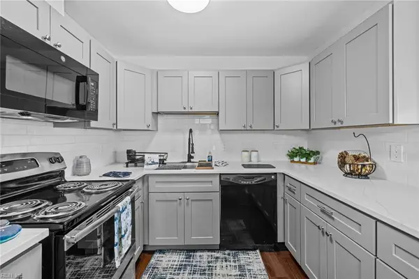 9532 5th Bay Street #C, Norfolk, VA 23518