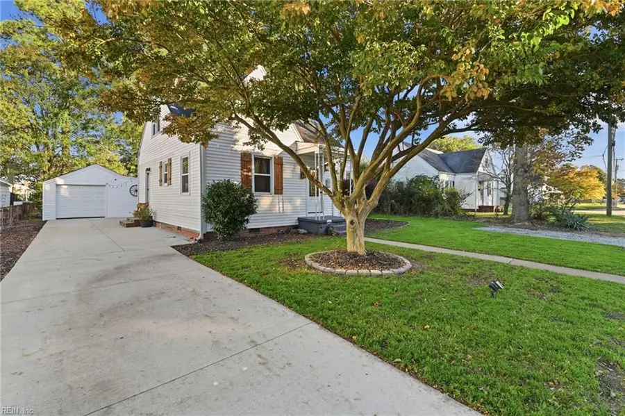 727 Sparrow Road, Chesapeake, VA 23325 - Image #3