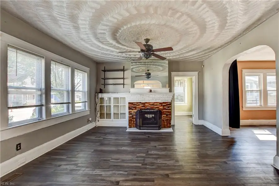 2715 E Virginia Beach Boulevard, Norfolk, VA 23504 - Image #2