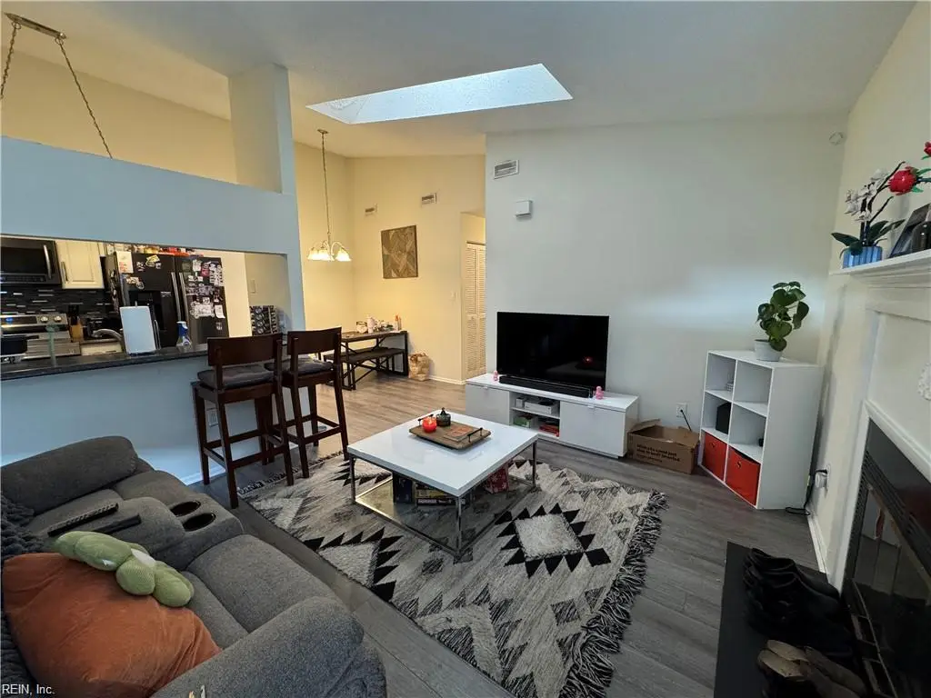 506 Pillar Court #201, Virginia Beach, VA 23462 - Image #1