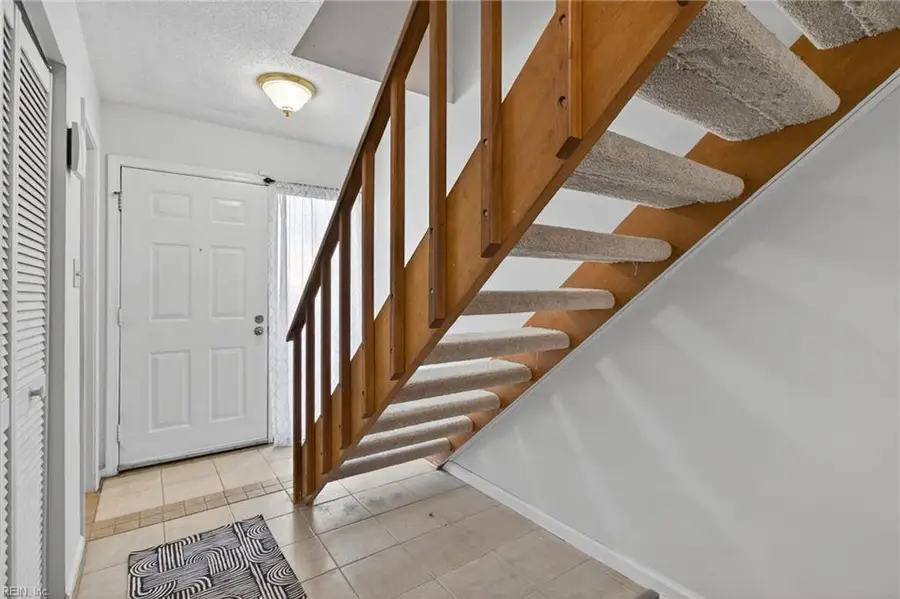 5321 Commons Court, Virginia Beach, VA 23462 - Image #2