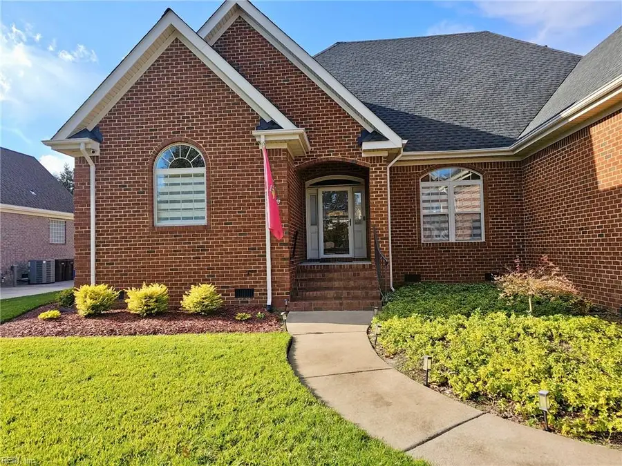916 Jodi Lynn Trail, Chesapeake, VA 23322 - Image #3