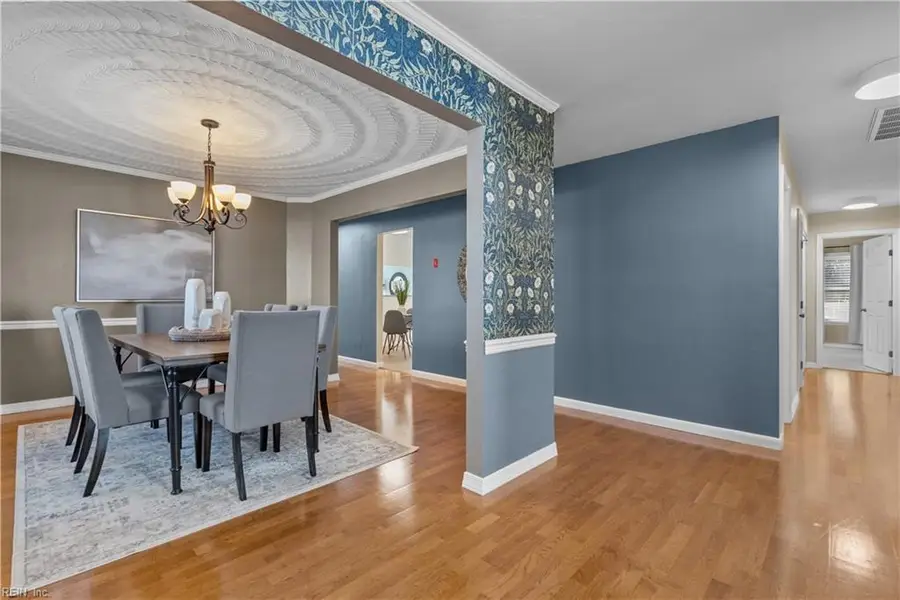 817 Kemp Meadow Drive, Chesapeake, VA 23320 - Image #3