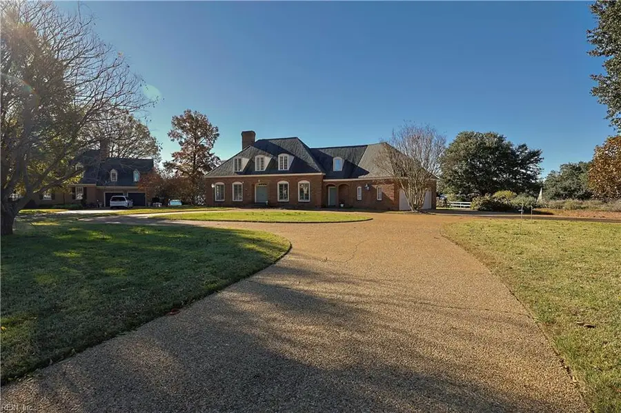 4 Cedar Point Drive, Hampton, VA 23669 - Image #2