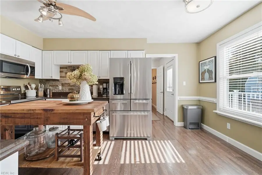 318 Gallenway Terrace, Chesapeake, VA 23322 - Image #3