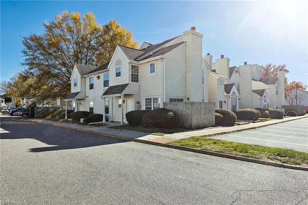 325 Lees Mill Drive, Newport News, VA 23608