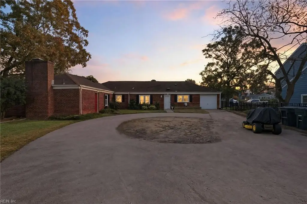405 Harbor Drive, Hampton, VA 23661 - Image #1