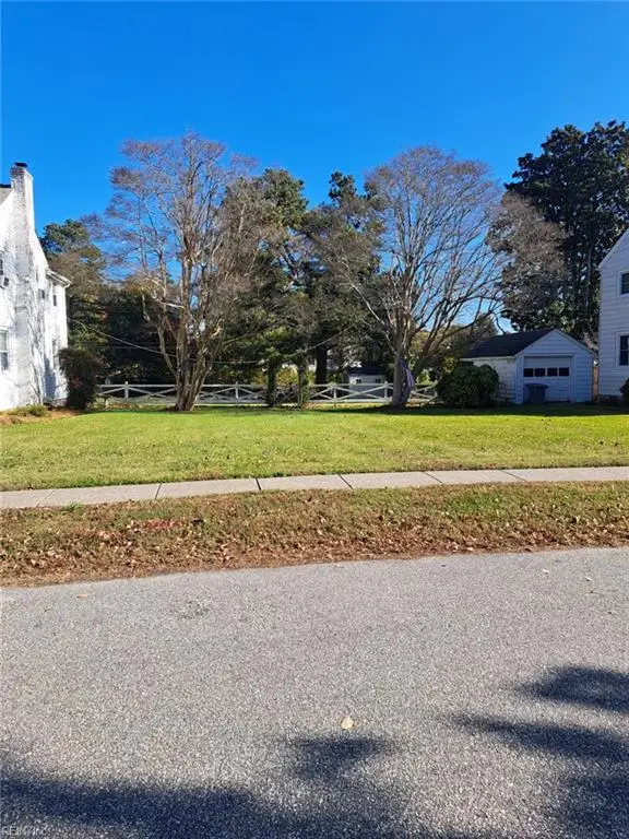 106 Chesterfield Road, Hampton, VA 23661 - Image #1