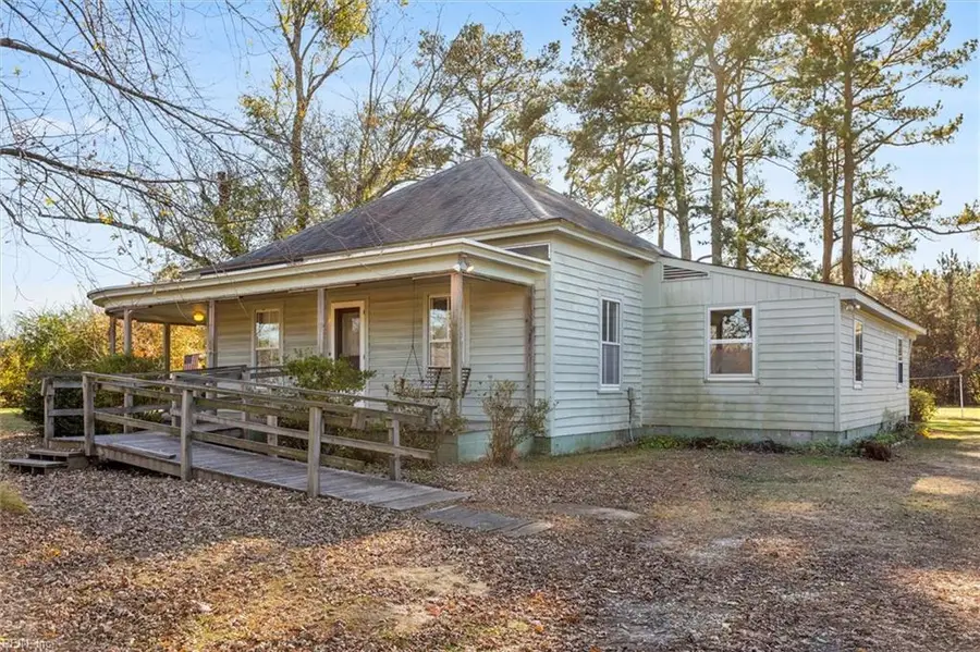 505 Centerville Road, Shacklefords, VA 23156 - Image #2