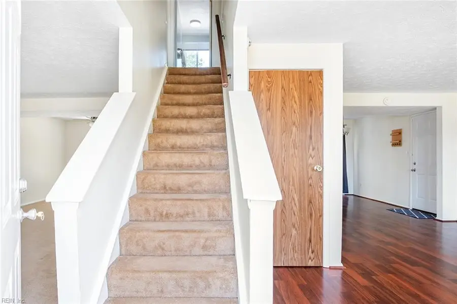 1503 Peabody Drive, Hampton, VA 23666 - Image #2