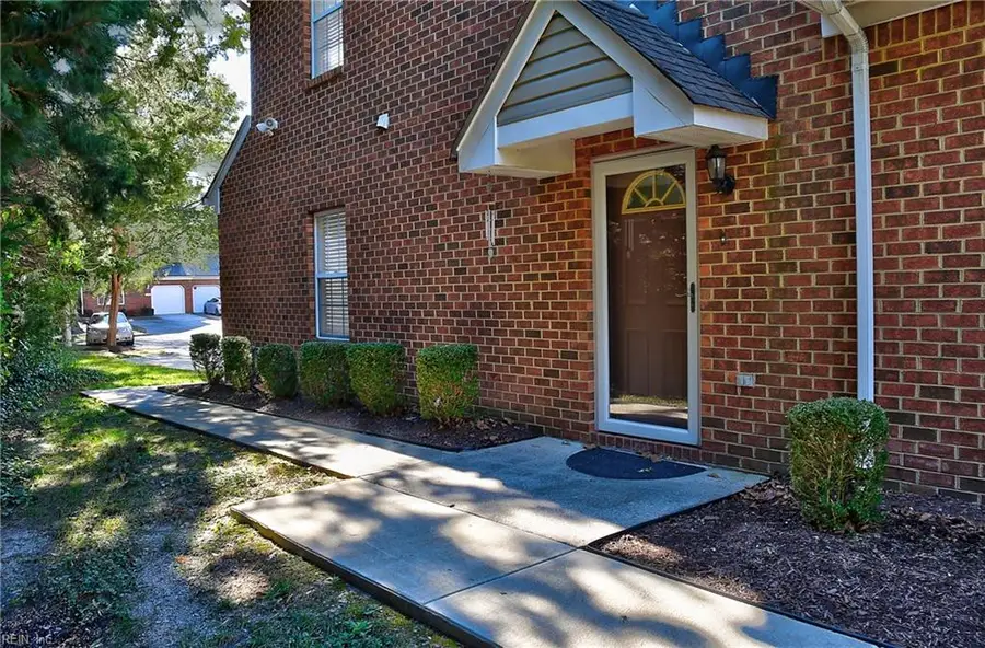 5300 Village Square Ct, Virginia Beach, VA 23455 - Image #3