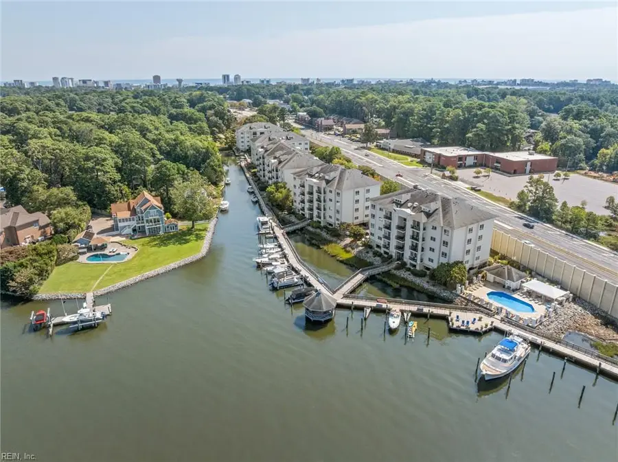 1284 Laskin Road #302, Virginia Beach, VA 23451 - Image #2