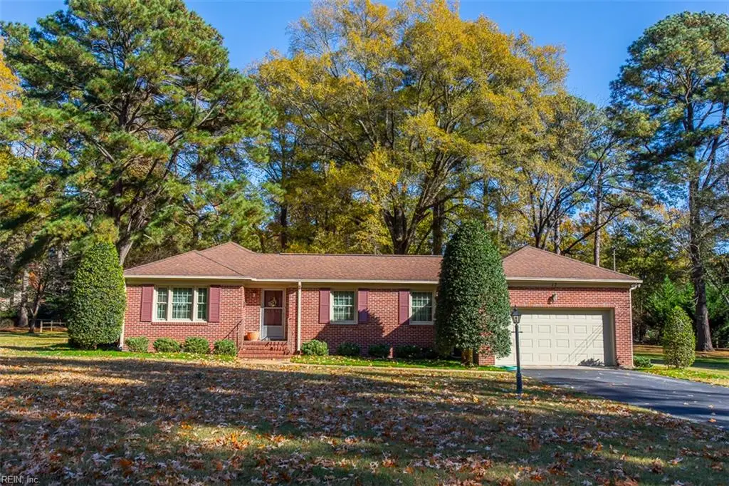 17 Walnut Grove, Newport News, VA 23606 - Image #1