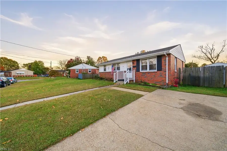 412 Tekoa Road, Chesapeake, VA 23325 - Image #2